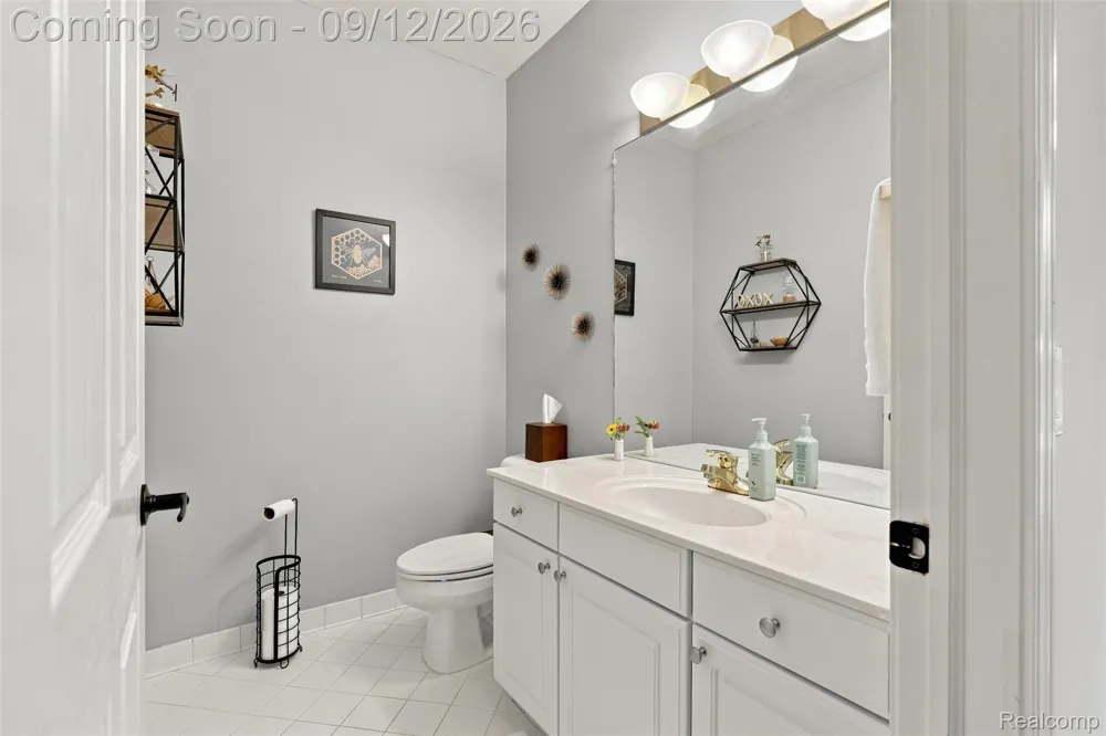 1385 Copper Circle Rochester City, MI 48306