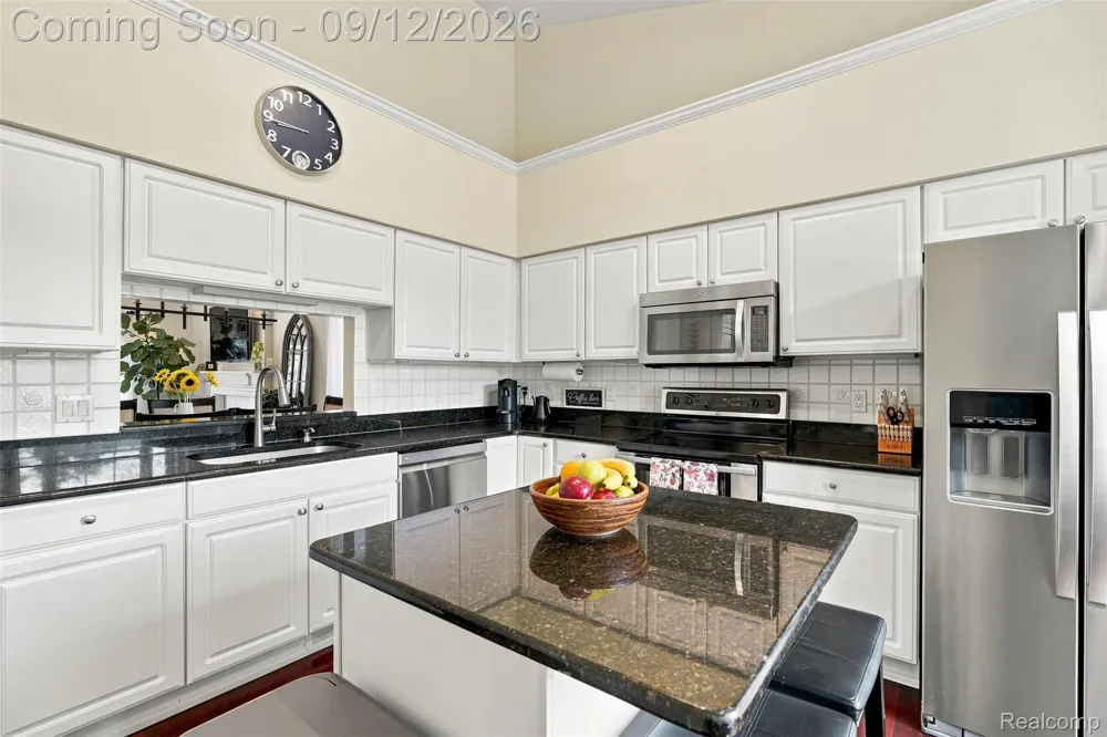 1385 Copper Circle Rochester City, MI 48306