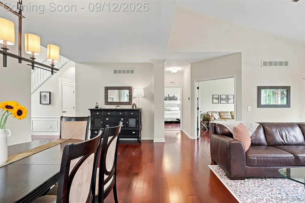 1385 Copper Circle Rochester City, MI 48306