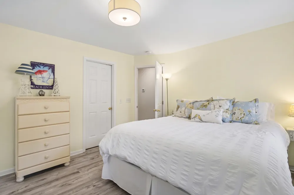 800 North Shore Drive #2 Casco Township, MI 49090