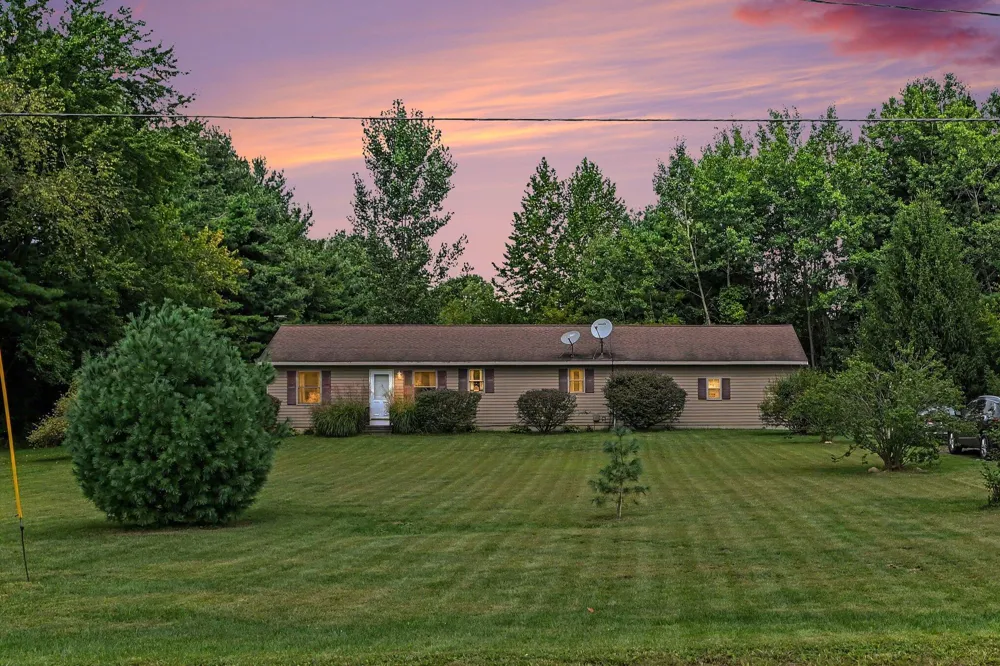 8625 Columbia Avenue Pipestone Township, MI 49111