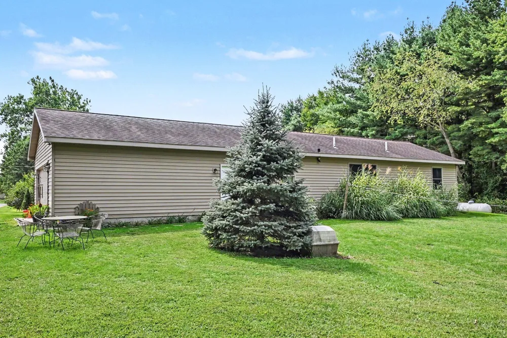 8625 Columbia Avenue Pipestone Township, MI 49111