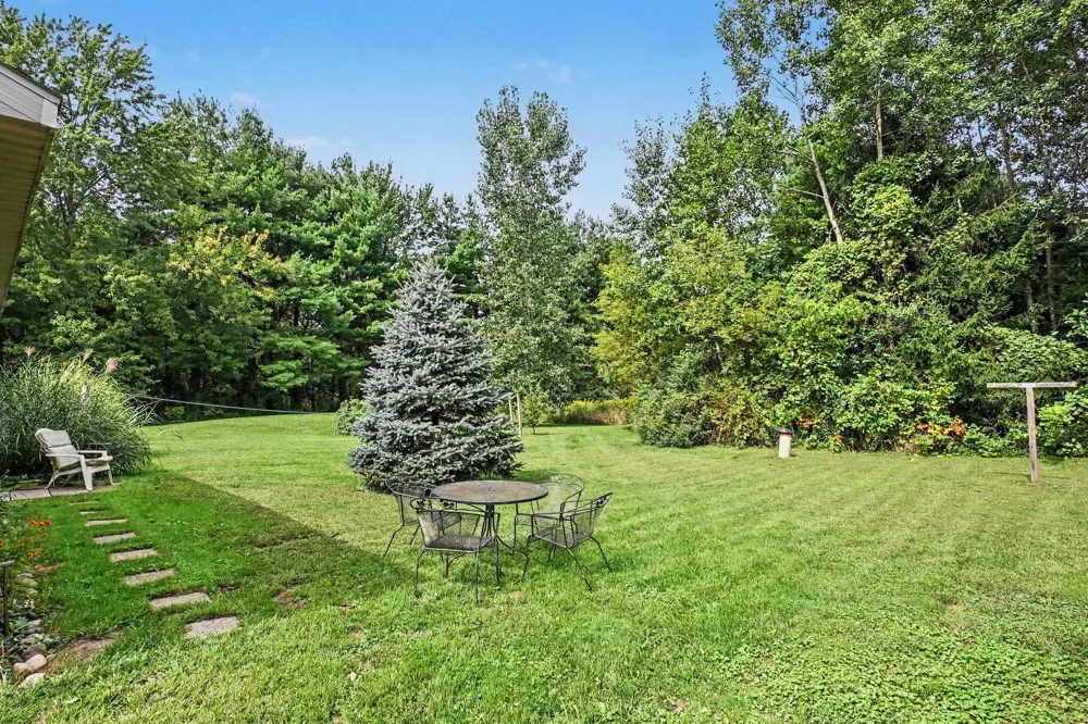 8625 Columbia Avenue Pipestone Township, MI 49111