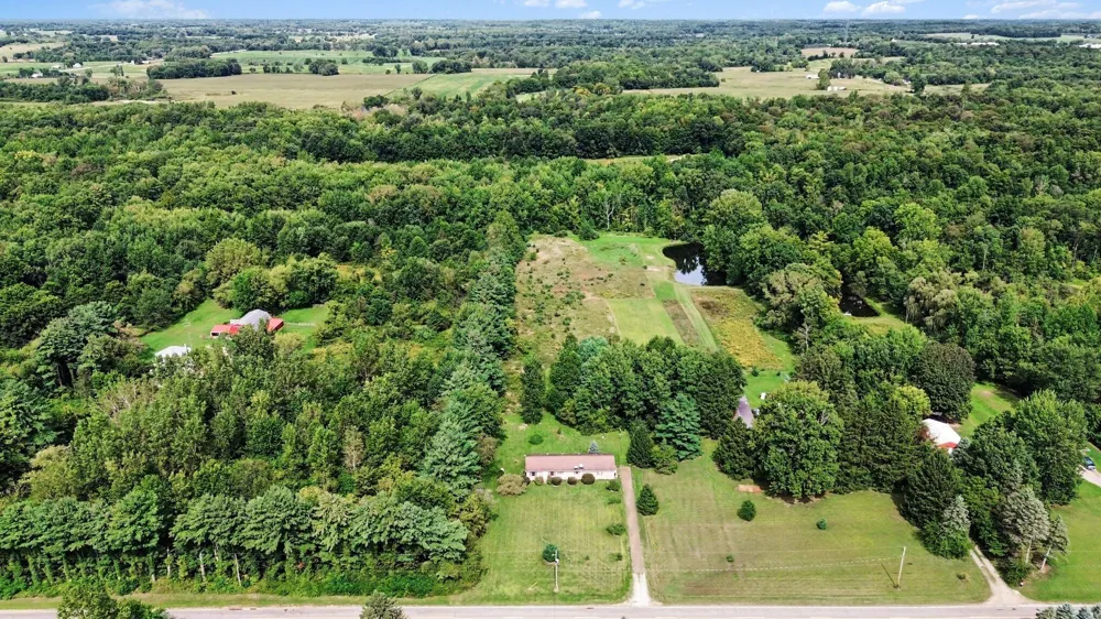 8625 Columbia Avenue Pipestone Township, MI 49111