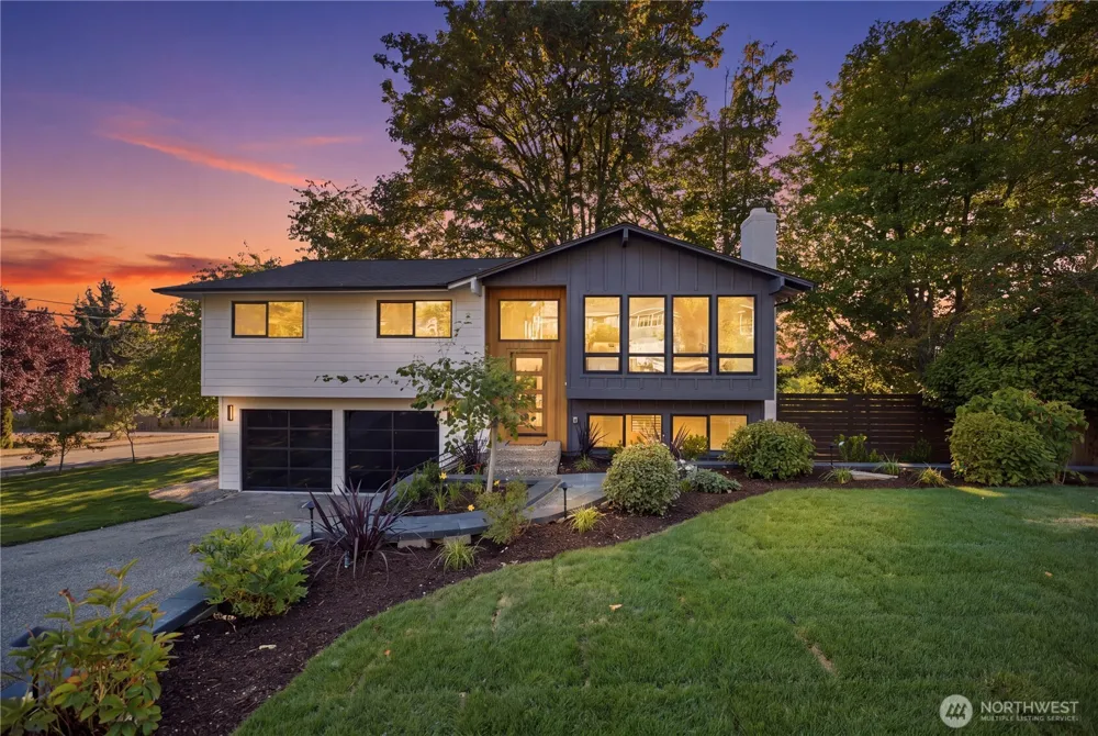 10703 126th Avenue NE Kirkland, WA 98033