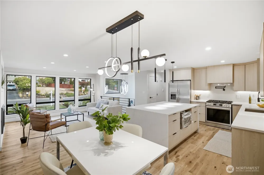 10703 126th Avenue NE Kirkland, WA 98033