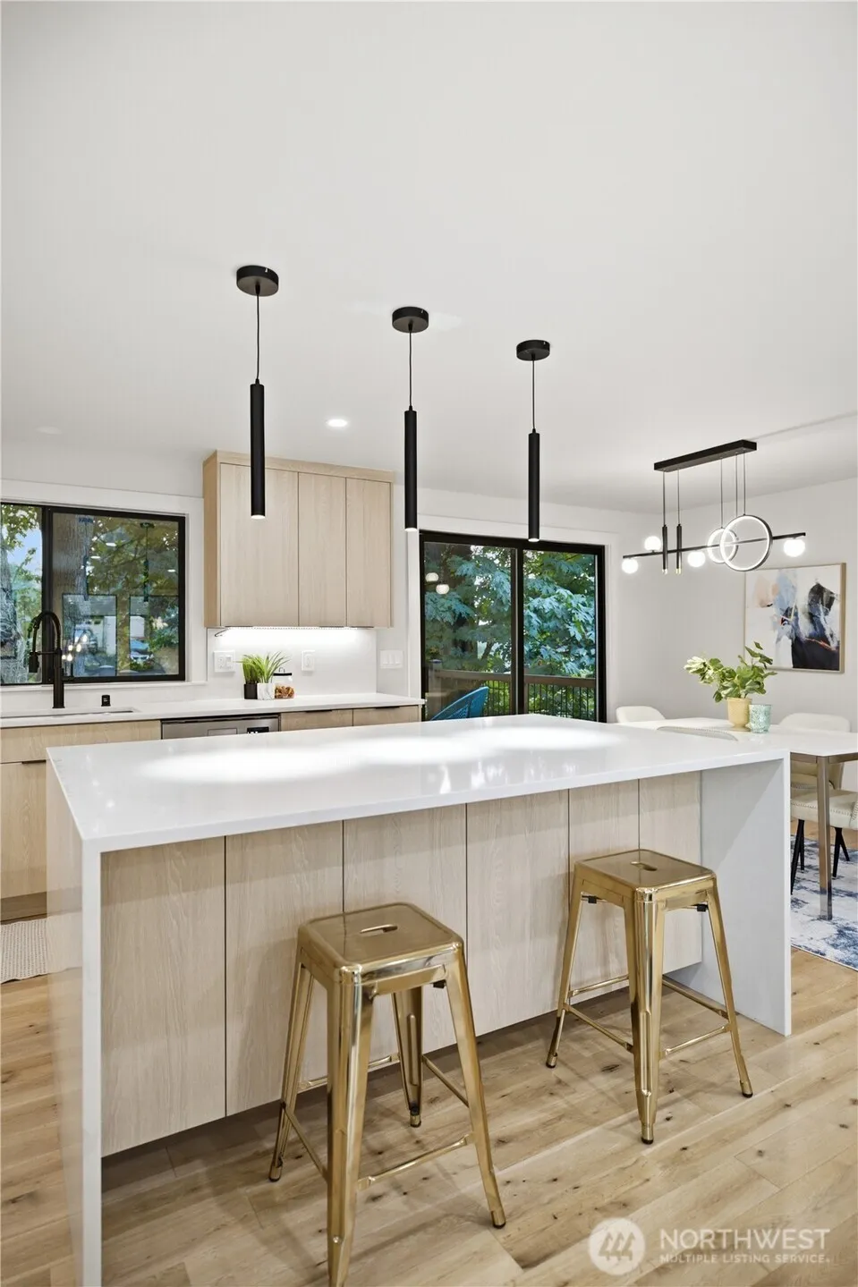 10703 126th Avenue NE Kirkland, WA 98033