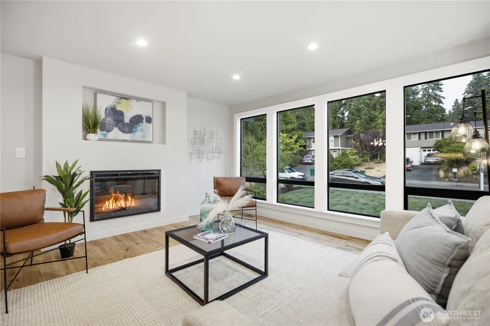 10703 126th Avenue NE Kirkland, WA 98033