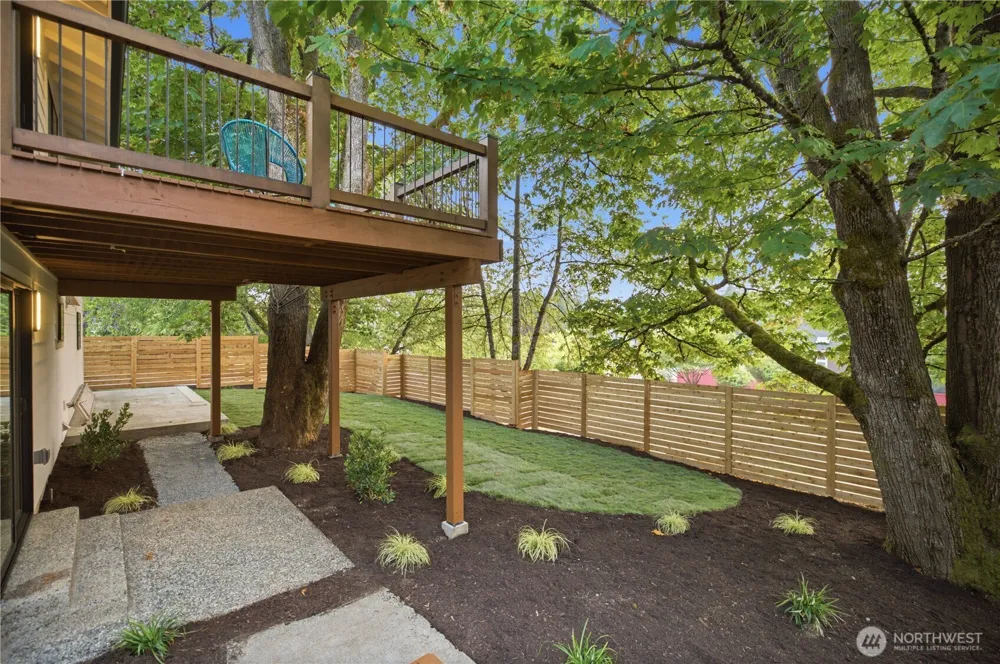 10703 126th Avenue NE Kirkland, WA 98033