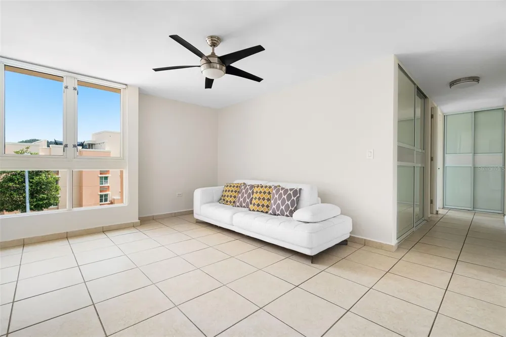 400 Grand Boulevard COND. ARMONIA #301 Caguas, PR 00725