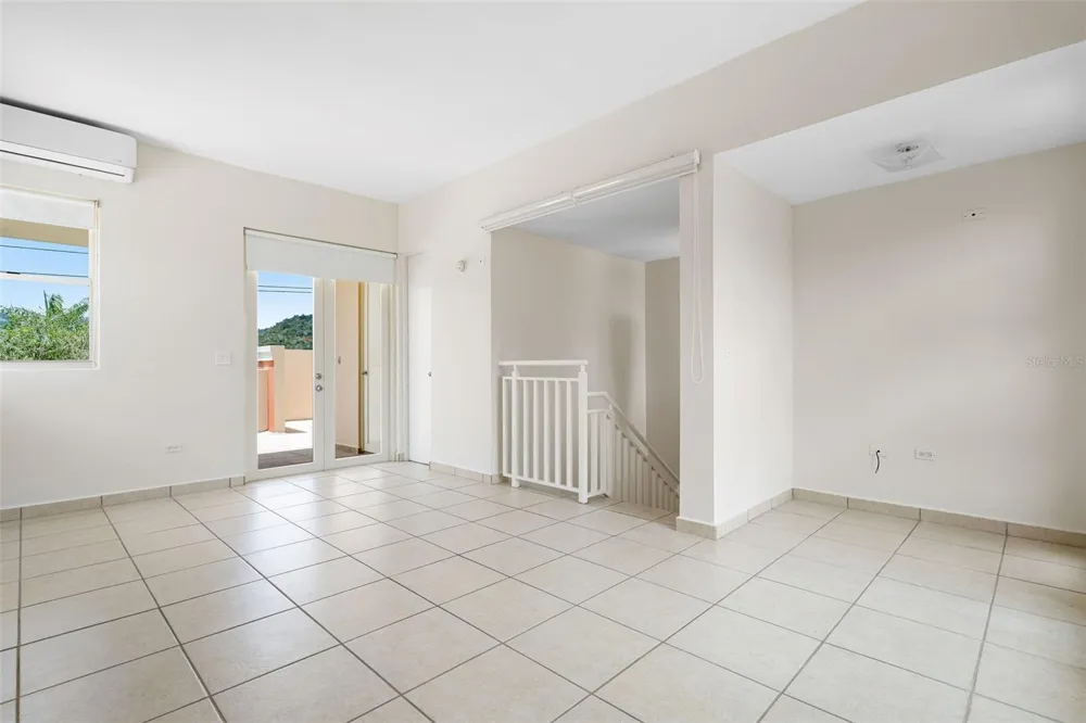 400 Grand Boulevard COND. ARMONIA #301 Caguas, PR 00725