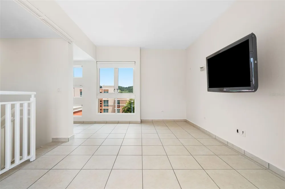 400 Grand Boulevard COND. ARMONIA #301 Caguas, PR 00725