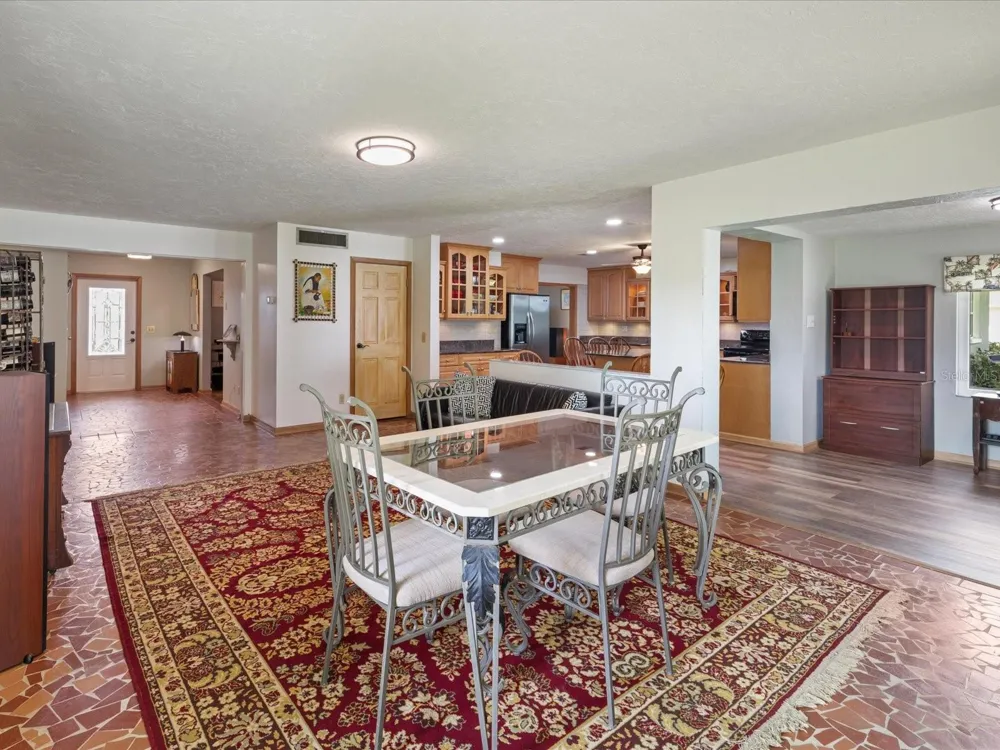 2100 MCKINLEY STREET Clearwater, FL 33765