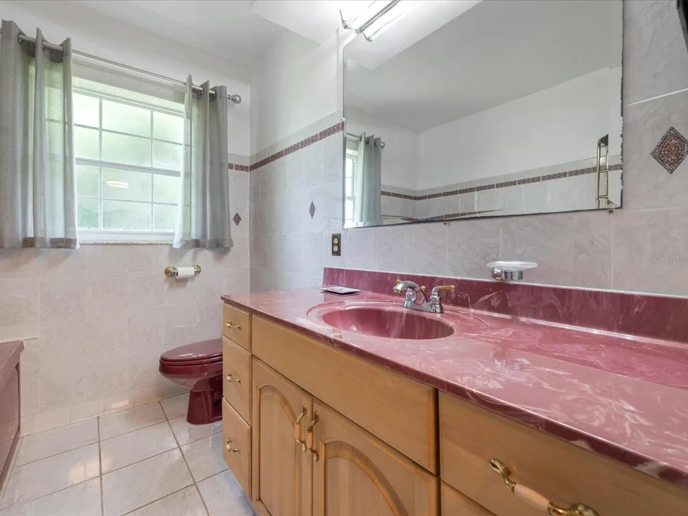 2100 MCKINLEY STREET Clearwater, FL 33765