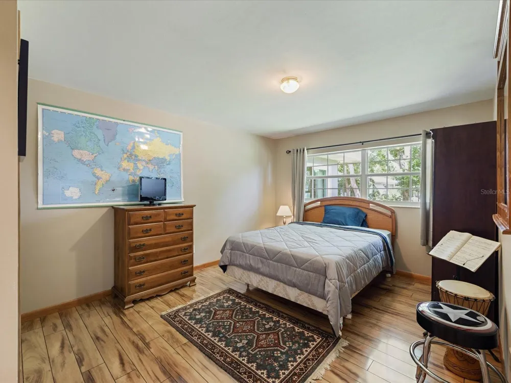 2100 MCKINLEY STREET Clearwater, FL 33765