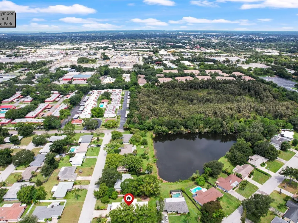 2100 MCKINLEY STREET Clearwater, FL 33765