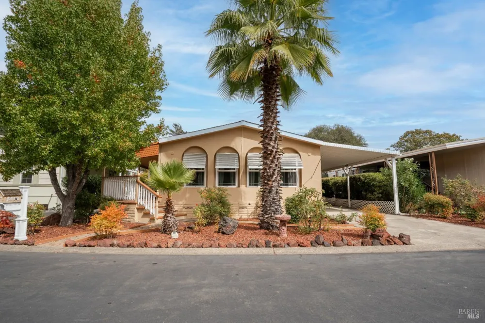 8 Cabana Court Ukiah, CA 95482