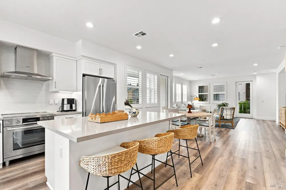 659 Semillon Lane Santa Rosa, CA 95403