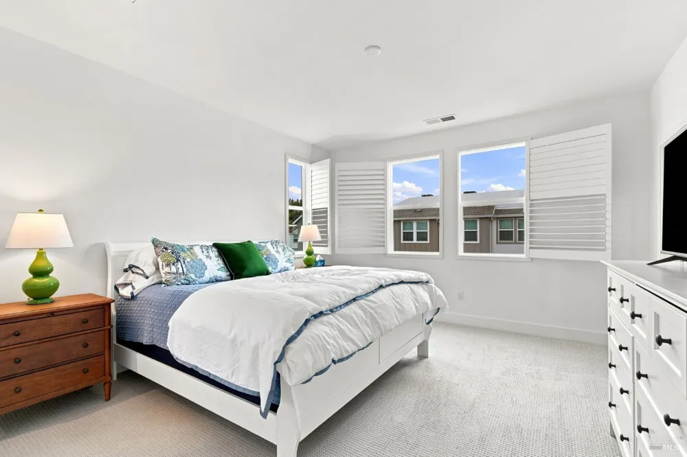 659 Semillon Lane Santa Rosa, CA 95403