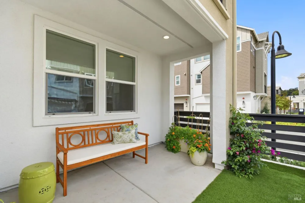 659 Semillon Lane Santa Rosa, CA 95403