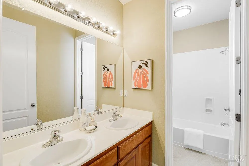 6375 Newhaven Lane Vallejo, CA 94591