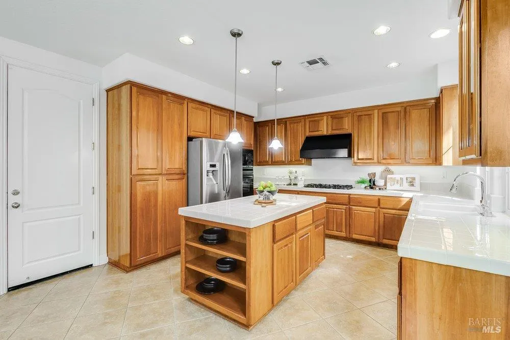 6375 Newhaven Lane Vallejo, CA 94591