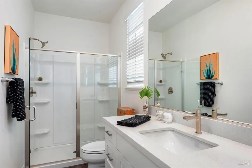 1134 Comiskey Way Santa Rosa, CA 95407
