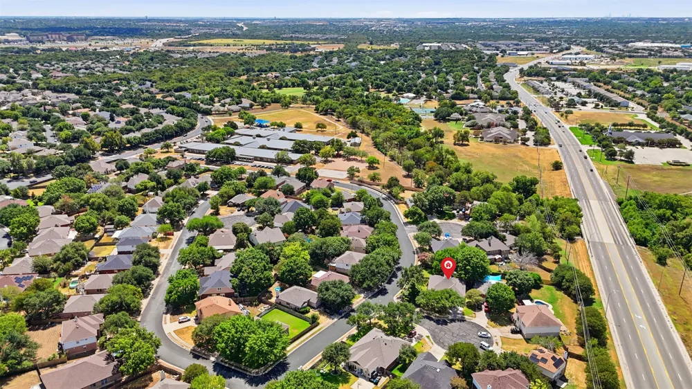 2000 Bodega Cove Round Rock, TX 78665