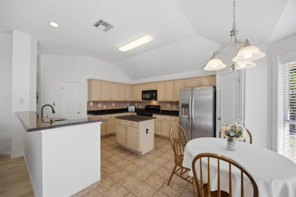 2000 Bodega Cove Round Rock, TX 78665