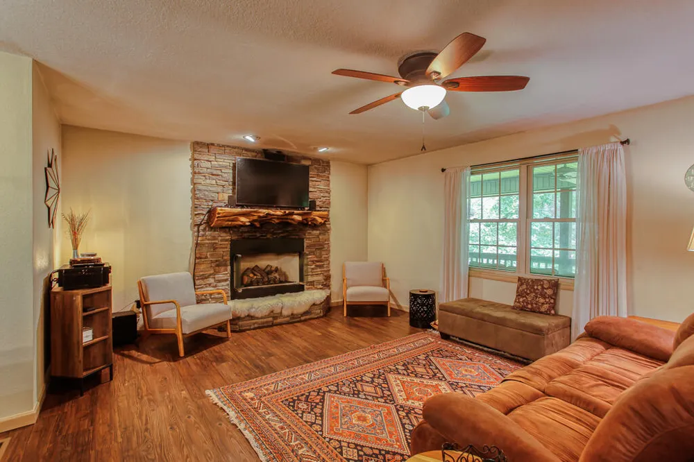 Wilderness Drive Hayesville, NC 28904