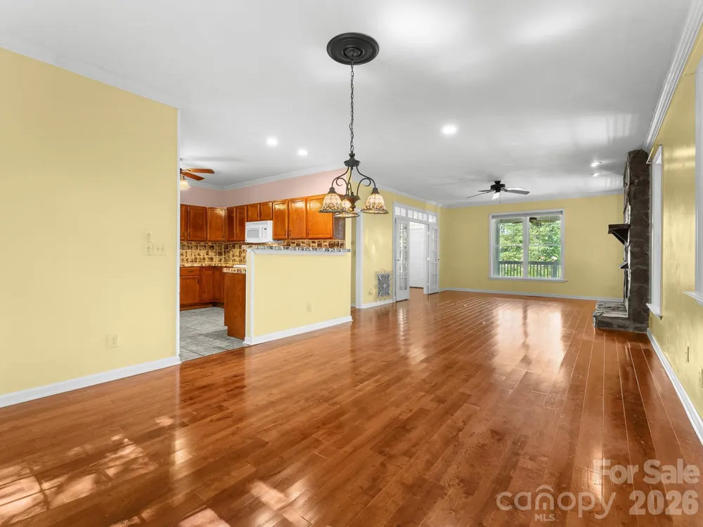 29 Panther Ridge Road Brevard, NC 28712