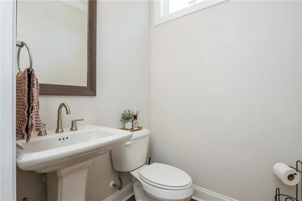 5054 Sealy Circle Peachtree Corners, GA 30092