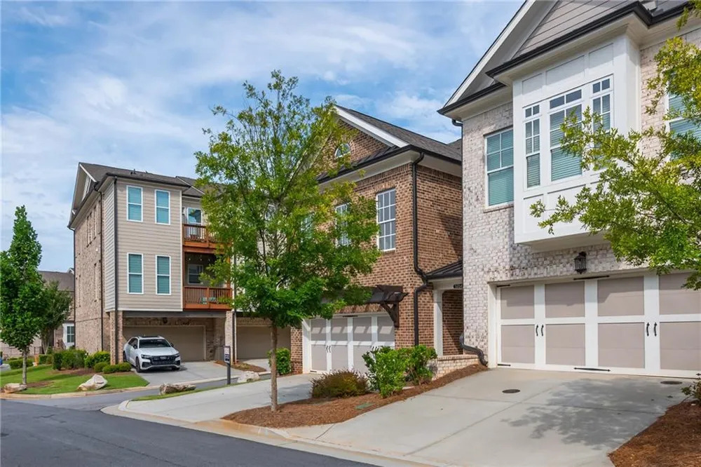 5054 Sealy Circle Peachtree Corners, GA 30092