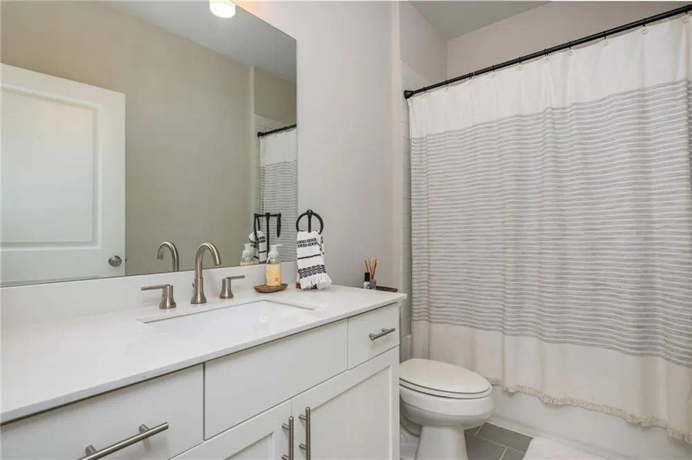 5054 Sealy Circle Peachtree Corners, GA 30092