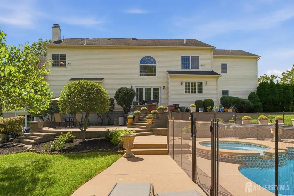 3 Longbow Terrace Flemington, NJ 08822