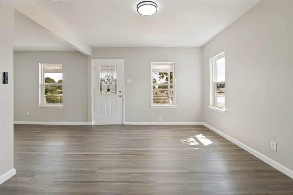 289 Sunset Drive Springtown, TX 76082