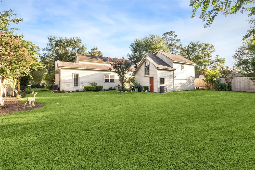 718 Garden Oaks Boulevard Houston, TX 77018