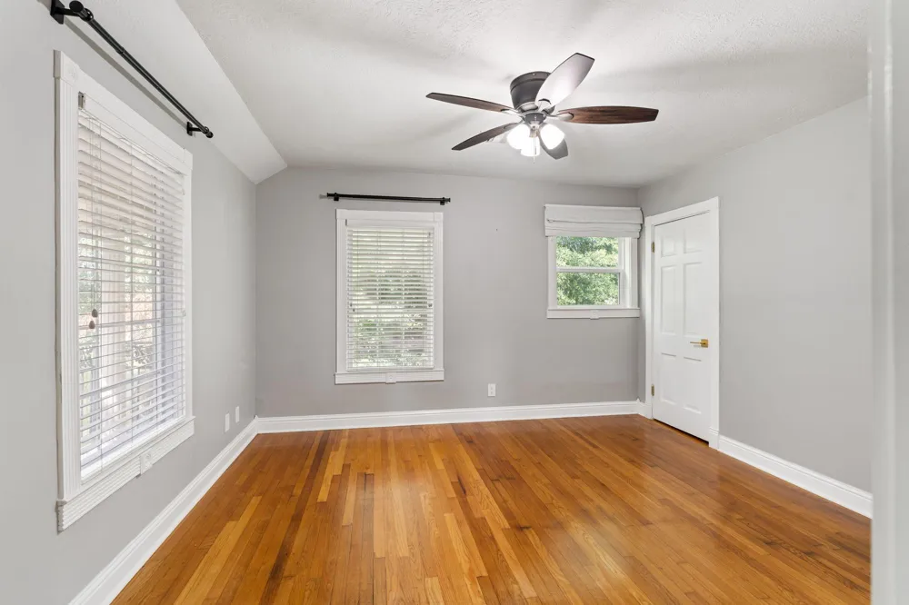 718 Garden Oaks Boulevard Houston, TX 77018