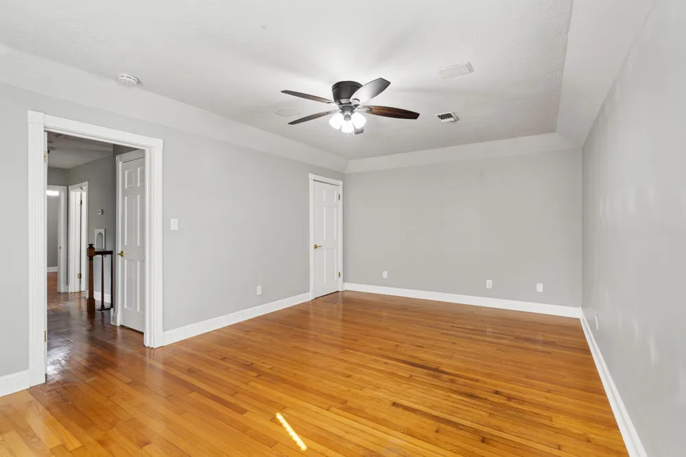 718 Garden Oaks Boulevard Houston, TX 77018