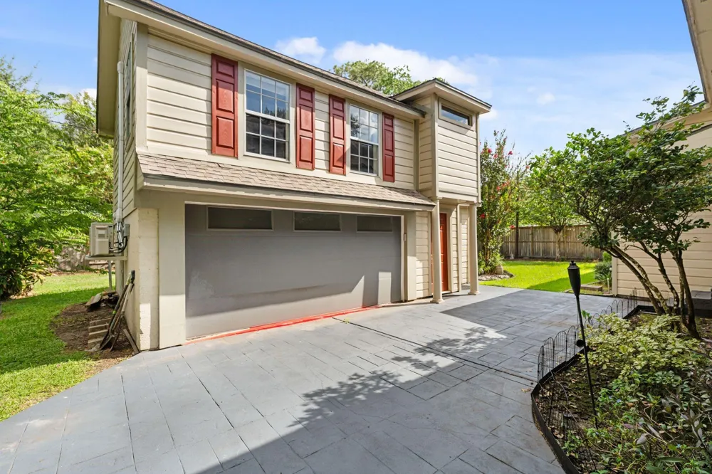 718 Garden Oaks Boulevard Houston, TX 77018