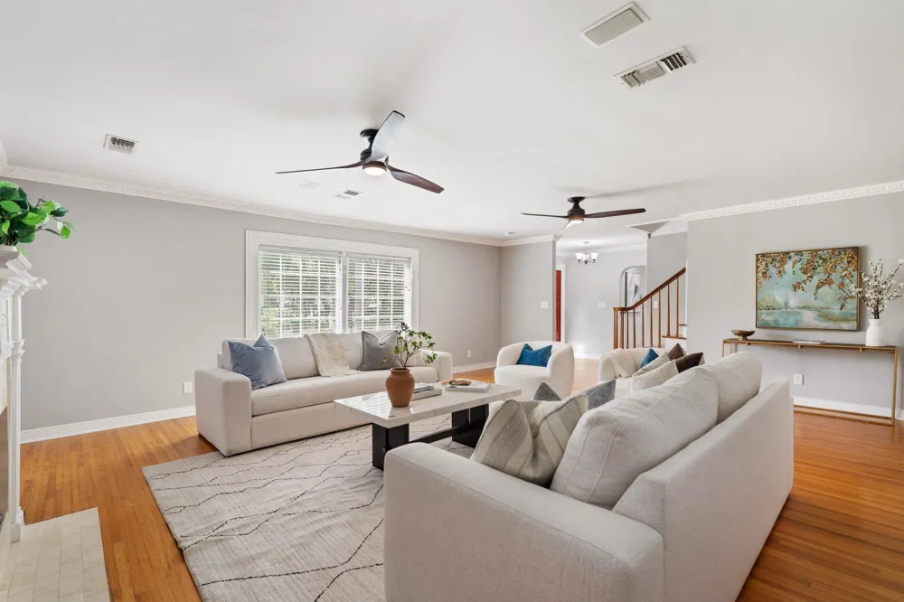 718 Garden Oaks Boulevard Houston, TX 77018