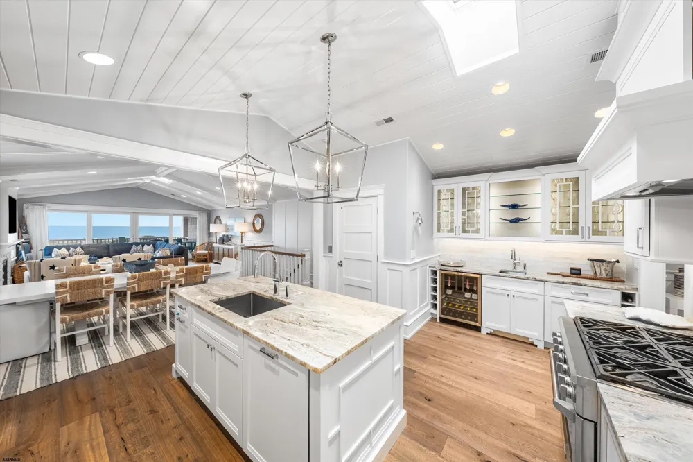 1913 Wesley Ave Ocean City, NJ 08226