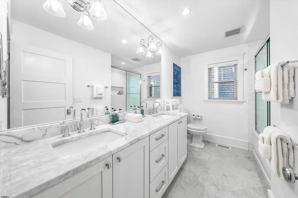 1913 Wesley Ave Ocean City, NJ 08226