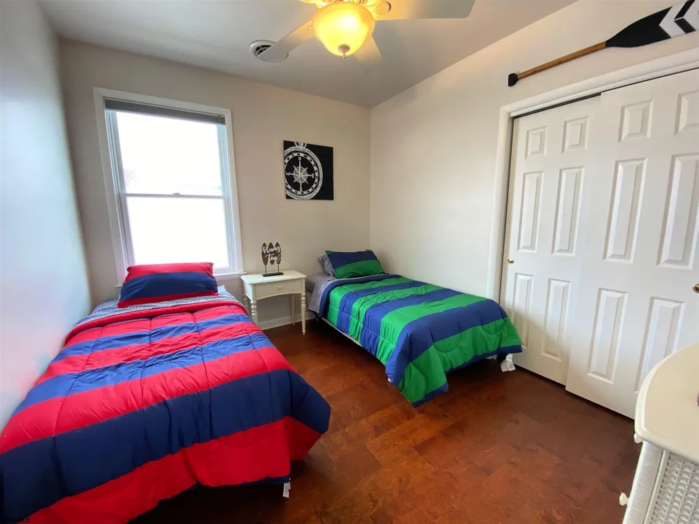 115 N Jasper Ave Margate, NJ 08402