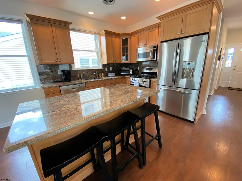 115 N Jasper Ave Margate, NJ 08402