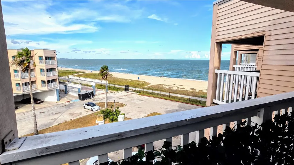 3938 Surfside Boulevard #2313 Corpus Christi, TX 78402
