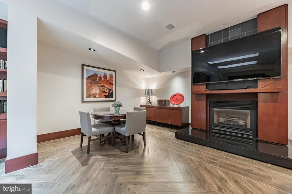 1600 ARCH STREET #1015 Philadelphia, PA 19103