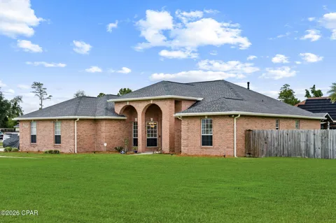 1224 Dundee Lane