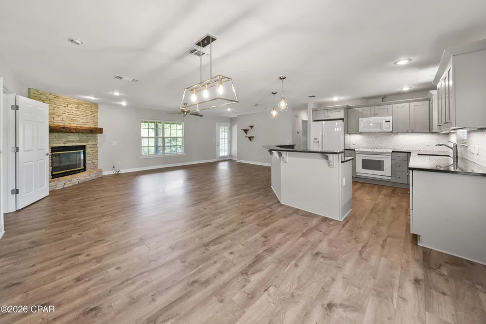 3940 Richardson Road Panama City, FL 32404