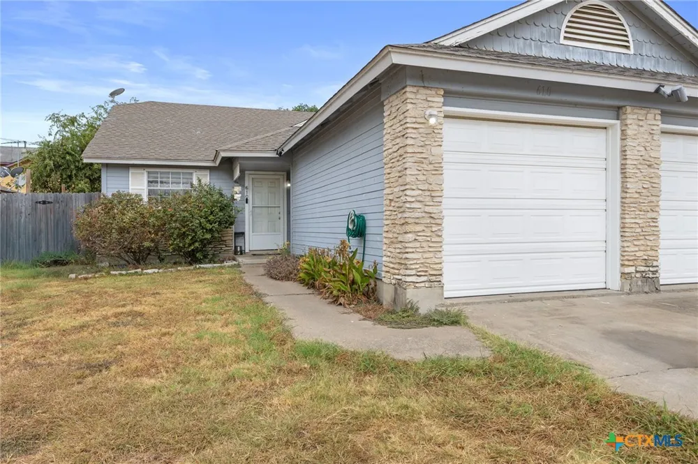 608 Greenlawn Boulevard Round Rock, TX 78664